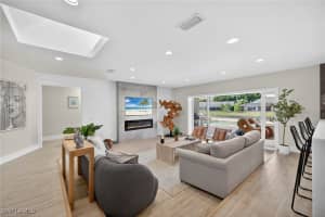 2341 MAYFIELD Court, Naples, FL 34105 - MLS#226003356