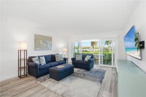 305 Goodlette-Frank Road, Naples, FL 34102 - MLS#226003376