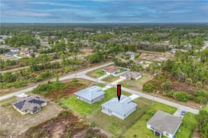 652 KRAFT ST, Lehigh Acres, FL 33974 - MLS#226003398