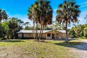 1867 17th Street, Naples, FL 34117 - MLS#226003411