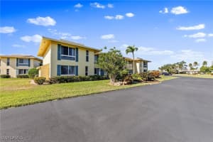 378 Palm Drive, Naples, FL 34112 - MLS#226003451