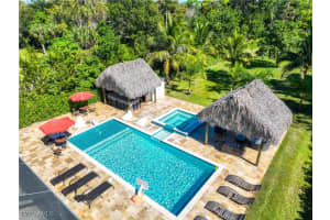 1890 Oakes Blvd A, Naples