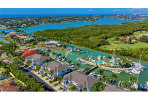 1717 Gulfstar Drive, Naples, FL 34112 - MLS#226003477