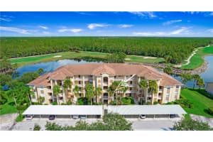 8600 Cedar Hammock Cir 1325, Naples