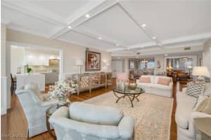 8171 Bay Colony Drive, Naples, FL 34108 - MLS#226003489