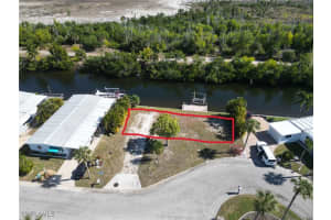 17931 Bryan Court, Fort Myers Beach, FL 33931 - MLS#226003501