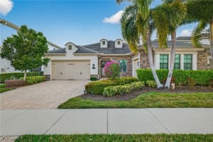 9453 Greenleigh Ct, Naples