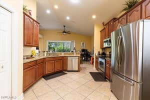 1674 Serrano Circle, Naples, FL 34105 - MLS#226003505