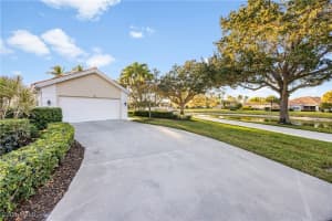 4708 RIO POCO Court, Naples, FL 34109 - MLS#226003555