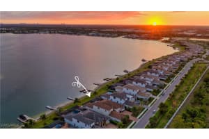 11451 Venetian Lagoon Drive, Fort Myers, FL 33913 - MLS#226003569