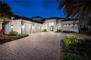 11451 Venetian Lagoon Drive, Fort Myers, FL 33913 - MLS#226003569