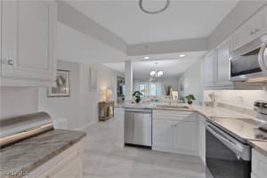 6480 Huntington Lakes Circle, Naples, FL 34119 - MLS#226003579