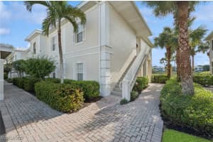 1420 Sweetwater Cove, Naples, FL 34110 - MLS#226003583