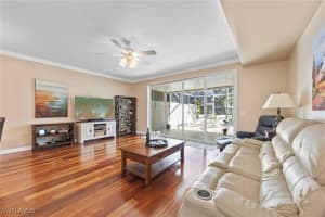 5561 Cove Circle, Naples, FL 34119 - MLS#226003586