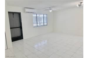 826 Wiggins Pass Road, Naples, FL 34110 - MLS#226003607