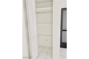 826 Wiggins Pass Road, Naples, FL 34110 - MLS#226003607