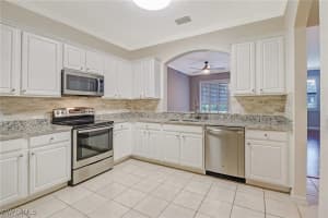 9801 Foxhall Way, Estero, FL 33928 - MLS#226003619