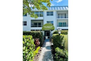 72 7th Street, Naples, FL 34102 - MLS#226003622