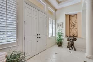 435 Terracina Way, Naples, FL 34119 - MLS#226003669