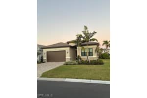 20472 Estero Crossing Boulevard, Estero, FL 33928 - MLS#226003693