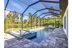 2007 22nd Ave Ne, Naples