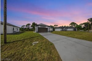 762 Bianca Avenue, Lehigh Acres, FL 33974 - MLS#226003727