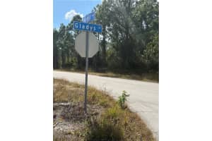 1035 Gladys Street, Lehigh Acres, FL 33974 - MLS#226003731