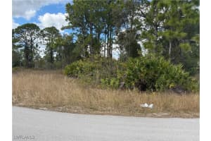 822 Appleton Avenue, Lehigh Acres, FL 33974 - MLS#226003738