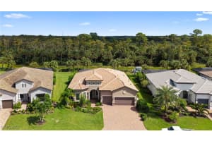 9774 Everglades Dr, Naples