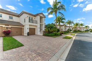 8044 Players Cove Drive, Naples, FL 34113 - MLS#226003743