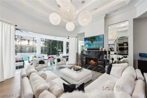 538 Riviera Drive, Naples, FL 34103 - MLS#226003778