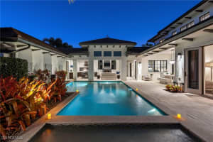 2025 Crayton Road, Naples, FL 34102 - MLS#226003847