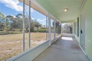 721 22nd Street, Naples, FL 34117 - MLS#226003873