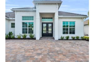 14044 Blue Bay Circle, Fort Myers, FL 33913 - MLS#226003888