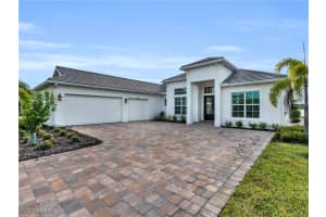 14044 Blue Bay Circle, Fort Myers, FL 33913 - MLS#226003888