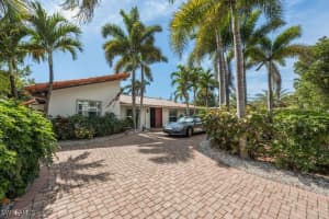 778 Broad Court, Naples, FL 34102 - MLS#226003909