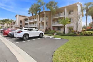 7300 Glenmoor Lane, Naples, FL 34104 - MLS#226003914