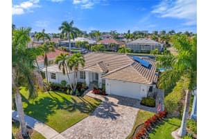 278 Bass Ct, Marco Island