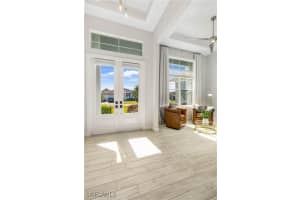 29 JOHNNYCAKE Drive, Naples, FL 34110 - MLS#226003947