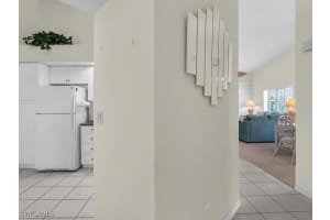 254 Newport Drive, Naples, FL 34114 - MLS#226003977