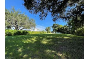 1223 Coconut Drive, Fort Myers, FL 33901 - MLS#226003981