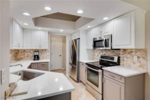 28036 Cavendish Court, Bonita Springs, FL 34135 - MLS#226004013