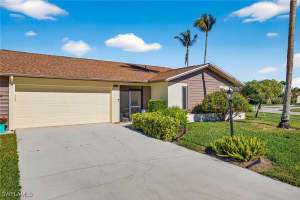 303 Reynolds Ct M16, Naples