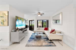 15 Bennington Drive, Naples, FL 34104 - MLS#226004028