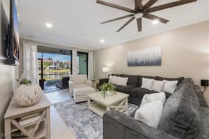 15114 Palmer Lake Cir 104, Naples