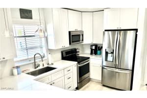 High Point Cir High Point Cir W 304, Naples