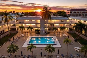 1100 8th Avenue, Naples, FL 34102 - MLS#226004108