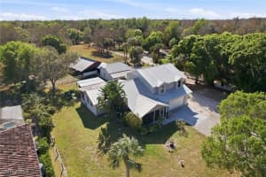 5860 Dogwood Way, Naples, FL 34116 - MLS#226004111