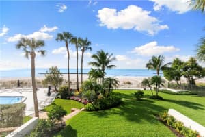 2171 Gulf Shore Blvd N 204 Naples, FL 34102 - Off Market