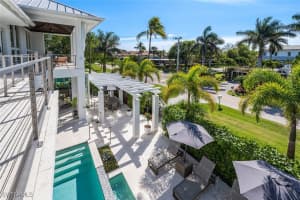 783 11th Avenue, Naples, FL 34102 - MLS#226004166